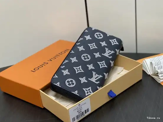 Cheap LOUIS WALLET-10*20*2 ZIPPY cm VUITTON 0619